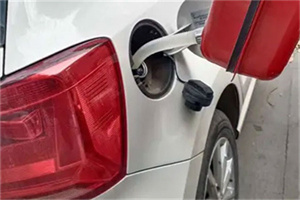 二24小时救援车收费标准