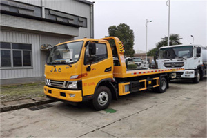 二车辆公路救援