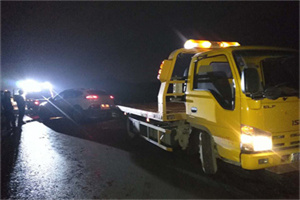 二24小时车辆搭电联系电话