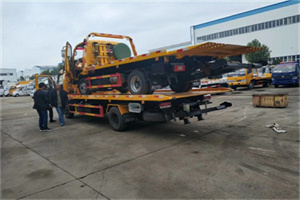 二同城汽车补胎